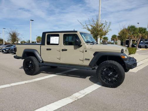 2020 Jeep Gladiator Sport S