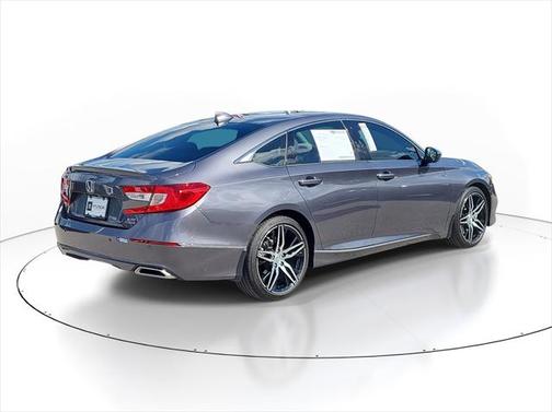2022 Honda Accord Touring 2.0T