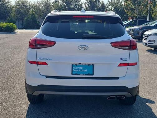 2021 Hyundai TUCSON SEL