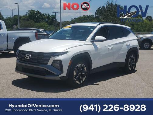 Serenity White Pearl 2025 Hyundai TUCSON SEL Convenience