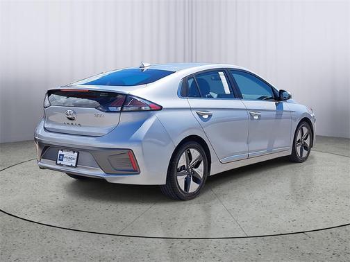 2021 Hyundai IONIQ Hybrid SEL
