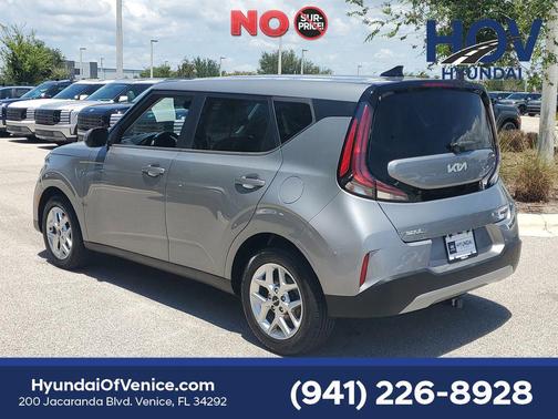 Steel Gray 2023 Kia Soul LX