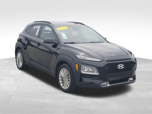 2021 Hyundai KONA SEL Plus