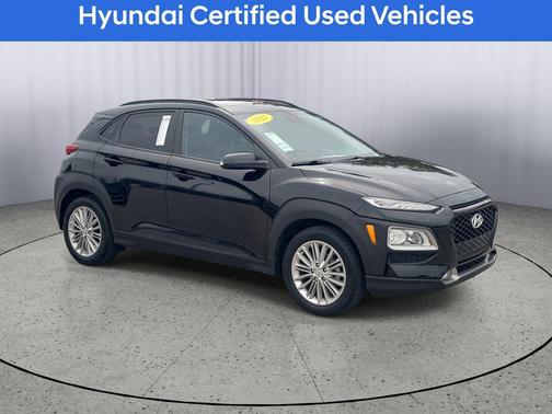 2021 Hyundai KONA SEL Plus