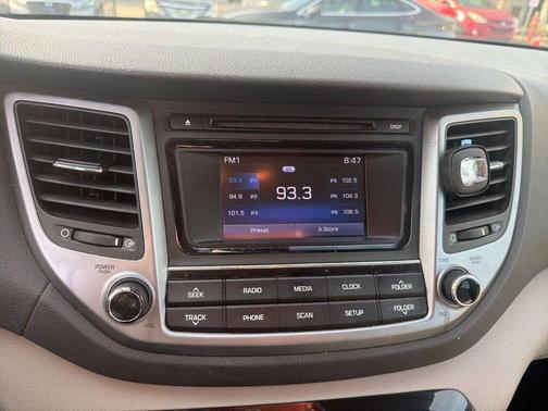 2018 Hyundai TUCSON SE