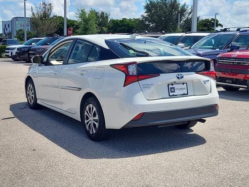 2019 Toyota Prius LE