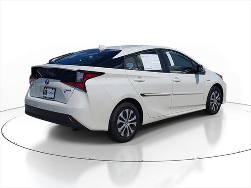 2019 Toyota Prius LE