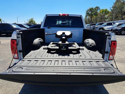 2018 RAM 2500 SLT Crew Cab 4x4 6'4' Box
