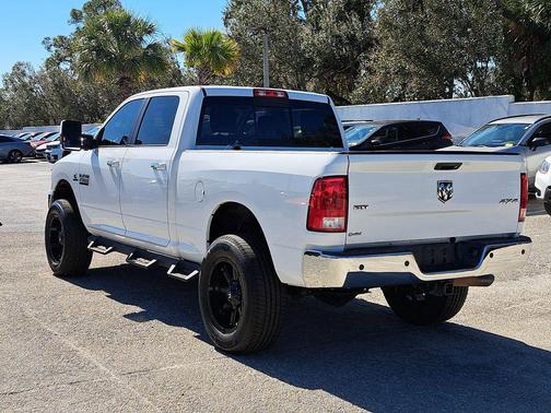 2018 RAM 2500 SLT Crew Cab 4x4 6'4' Box