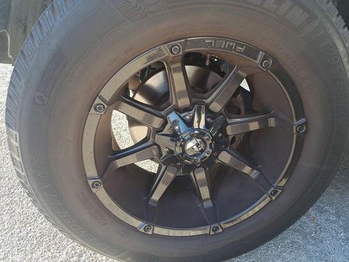 2018 RAM 2500 SLT Crew Cab 4x4 6'4' Box