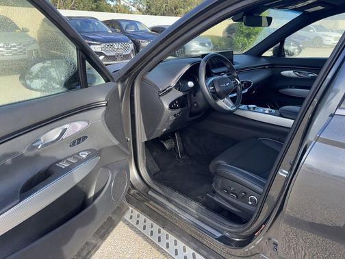 2025 Genesis GV70 3.5T AWD Sport