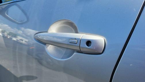Brilliant Silver Metallic 2023 Nissan Sentra SV