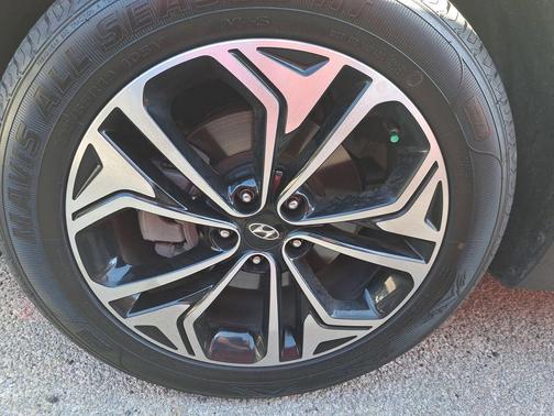 2020 Hyundai SANTA FE SEL 2.4