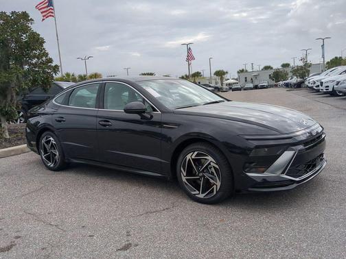 2024 Hyundai SONATA SEL