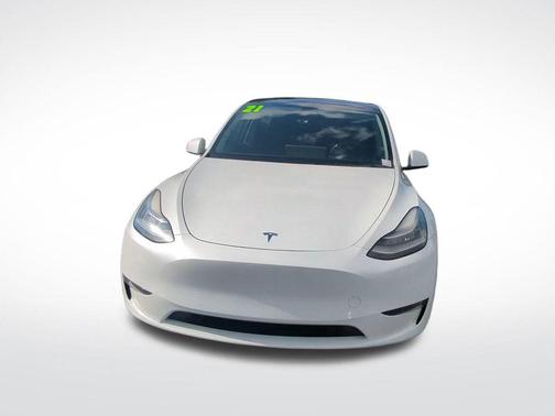 2021 Tesla Model Y Standard Range Rear-Wheel Drive