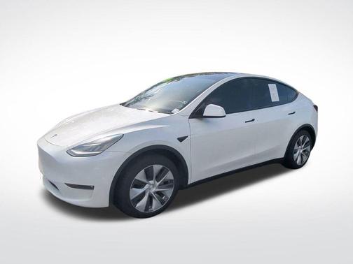 2021 Tesla Model Y Standard Range Rear-Wheel Drive