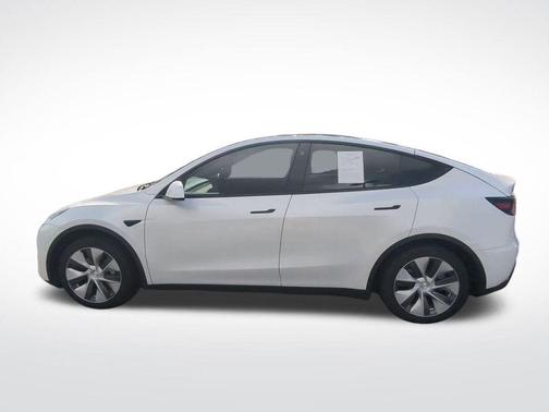 2021 Tesla Model Y Standard Range Rear-Wheel Drive