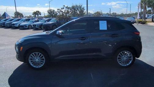 2021 Hyundai KONA SEL