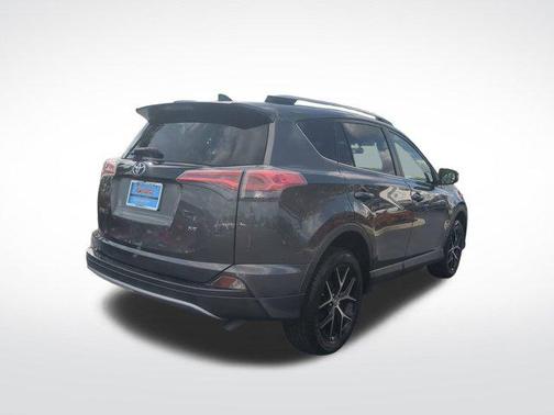 2016 Toyota RAV4 SE