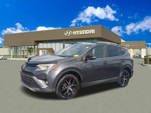 2016 Toyota RAV4 SE