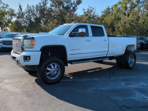 2015 GMC Sierra 3500 Denali