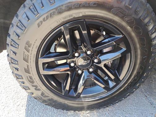 2019 Chevrolet Silverado 1500 Custom Trail Boss