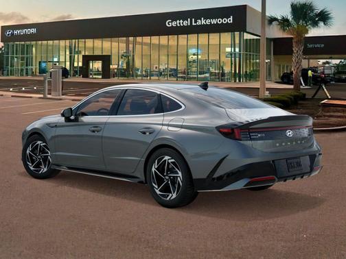 2026 Hyundai SONATA SEL