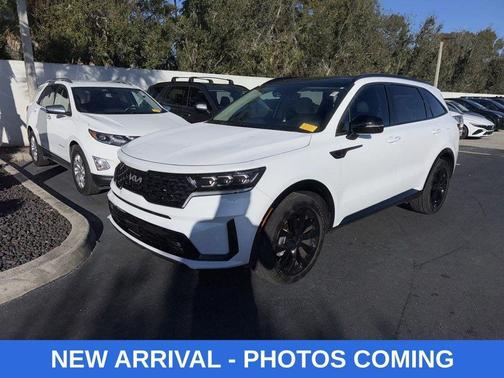 2023 Kia Sorento SX