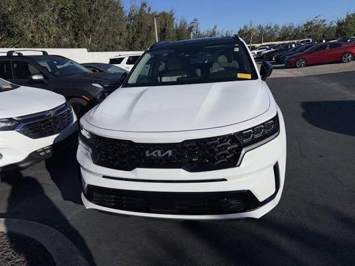 2023 Kia Sorento SX