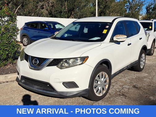 2015 Nissan Rogue S