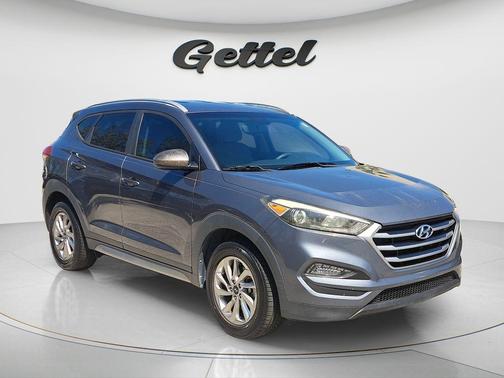 Coliseum Gray 2017 Hyundai TUCSON SE