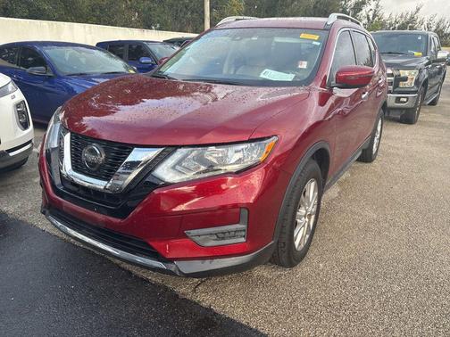 2020 Nissan Rogue SV