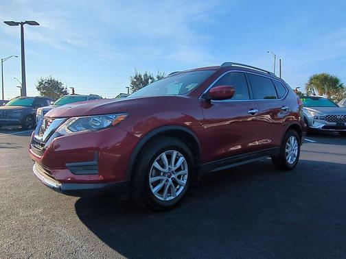 2020 Nissan Rogue SV