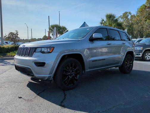 2019 Jeep Grand Cherokee Altitude