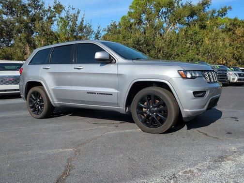 2019 Jeep Grand Cherokee Altitude
