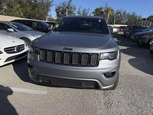 2019 Jeep Grand Cherokee Altitude