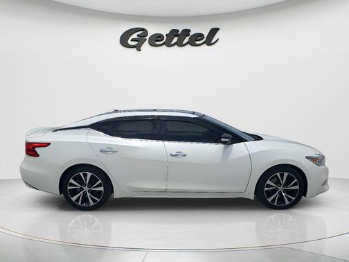Pearl White 2017 Nissan Maxima 3.5 Platinum