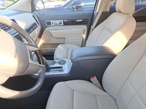 2008 Lincoln MKX Base