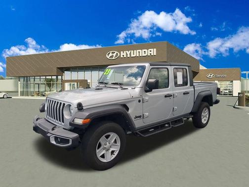2023 Jeep Gladiator Sport S