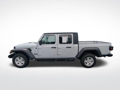 2023 Jeep Gladiator Sport S