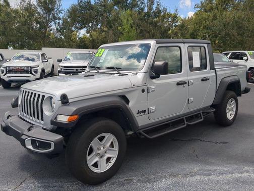 2023 Jeep Gladiator Sport S