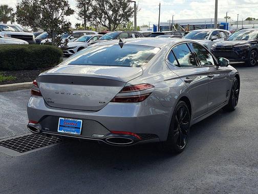 2023 Genesis G70 3.3T RWD