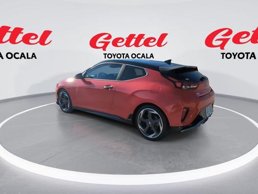 2020 Hyundai Veloster Base