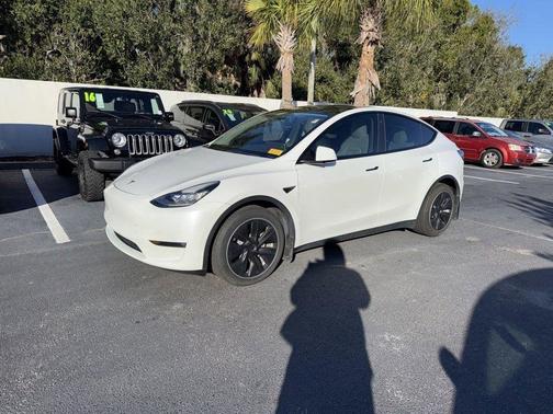 2021 Tesla Model Y Long Range Dual Motor All-Wheel Drive