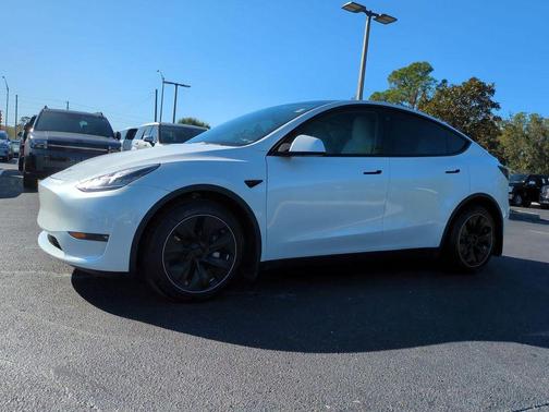 2021 Tesla Model Y Long Range Dual Motor All-Wheel Drive