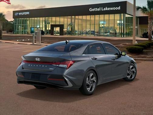 2025 Hyundai ELANTRA Limited