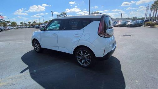 2024 Kia Soul EX