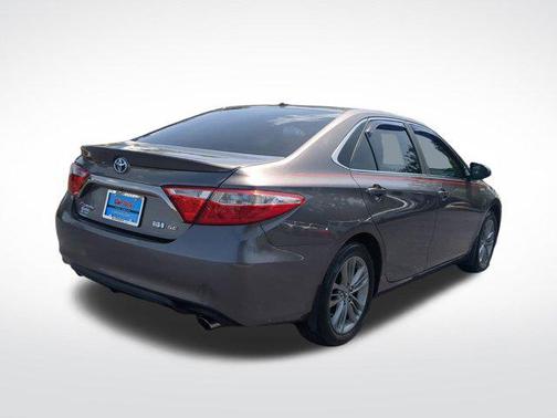 2017 Toyota Camry Hybrid SE