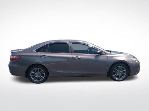 2017 Toyota Camry Hybrid SE