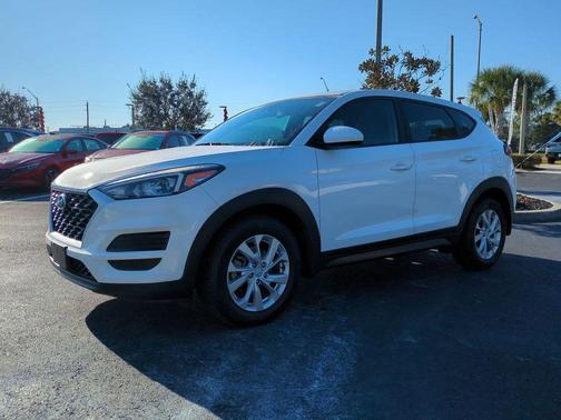 2020 Hyundai TUCSON SE